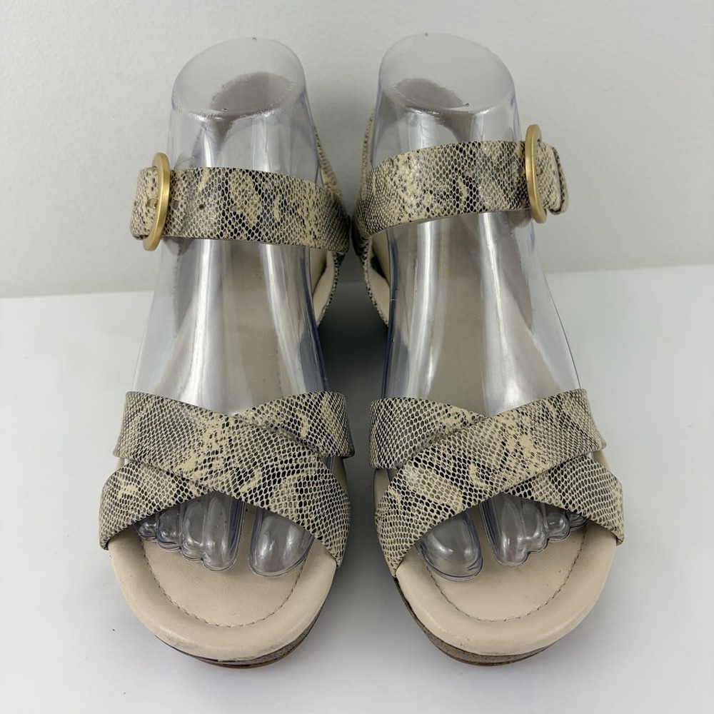 Cole Haan Snake Print Wedge Sandals Beige Leather Buckle Strap Comfort Chic Sz 6 - Picture 3 of 10